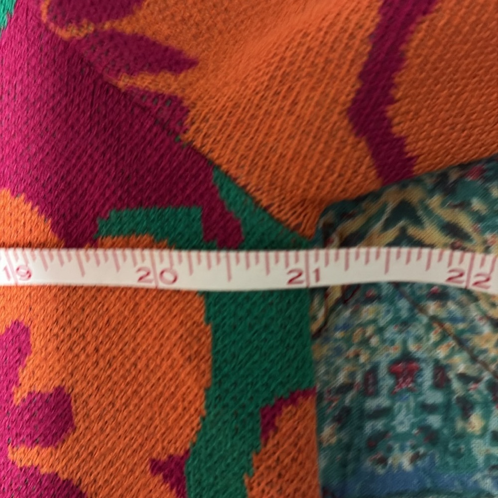 Floral Short Sleeve Sweater - Picture 8 of 8